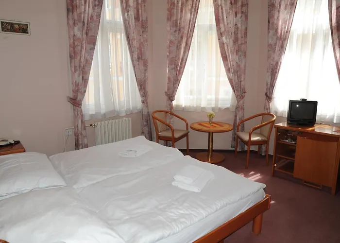 Pension Akropolis, Eco Breakfasts From Farm