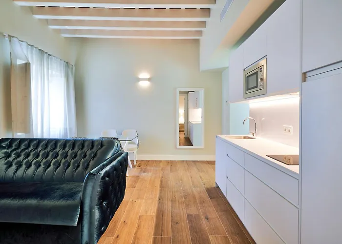 Tandem Palacio Veedor de Galeras Suites Cádiz