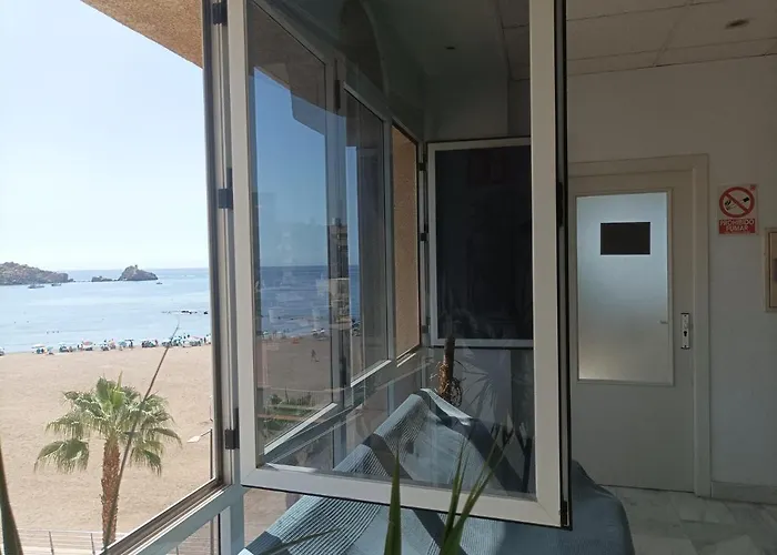 Albergue Club Náutico de Águilas