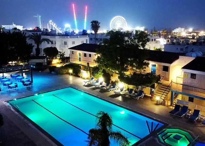 Green Bungalows Apartments