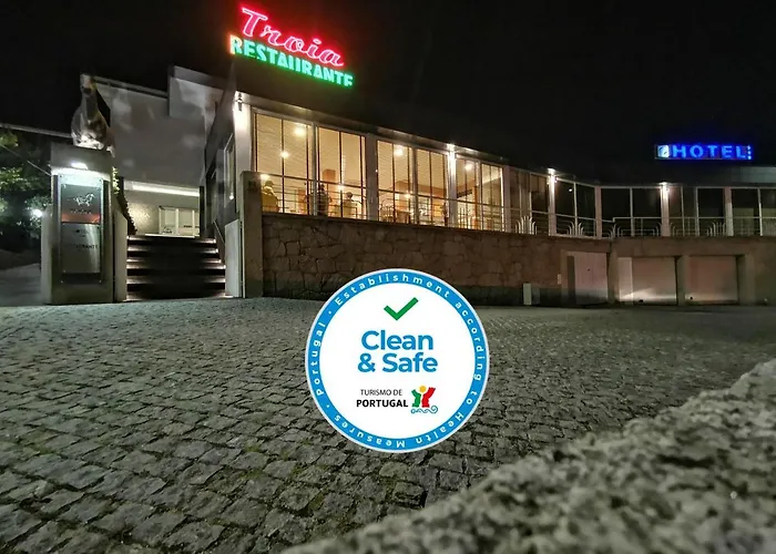 Hotel de 3 estrelas: Troia Hotel