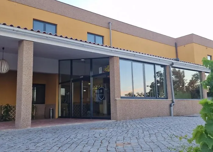Hotel de 3 estrelas: Hotel Vila Raia