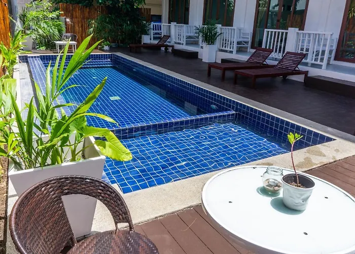 Isla Tortuga Diving & Hostel