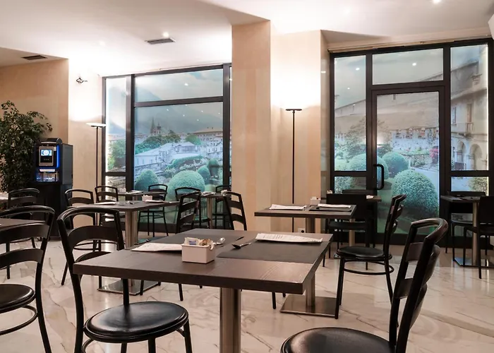 Hotel sulla spiaggia: Hotel Buonconsiglio