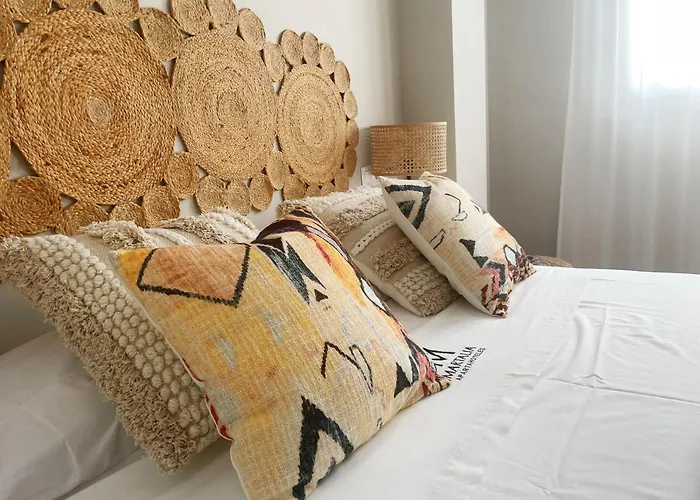 Apartamentos Martalia Namar centro