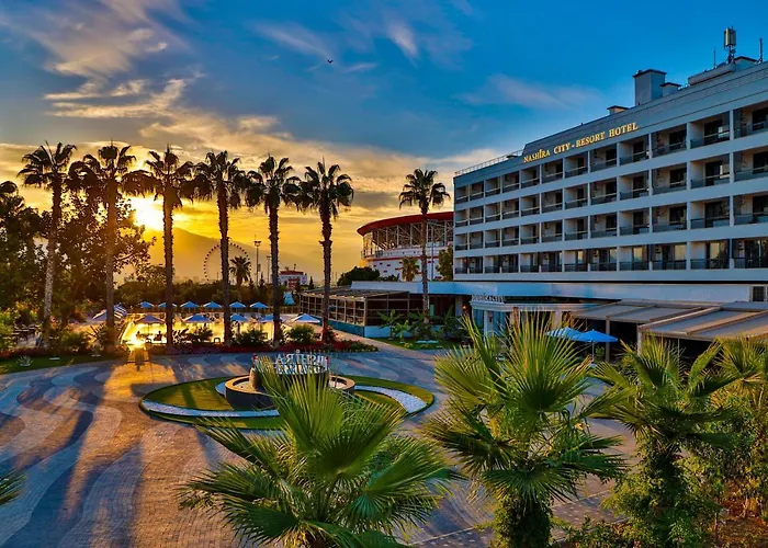 Сity center hotels Nashira City Resort