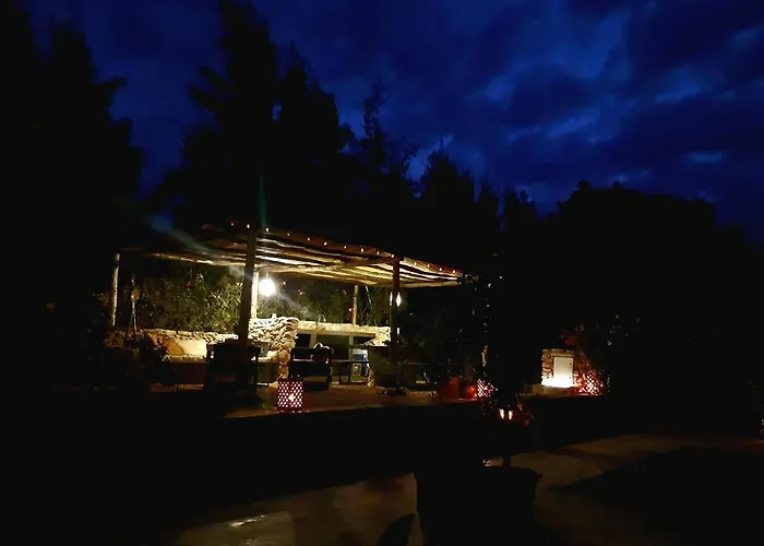 Villa avec piscine: Libert'Art
