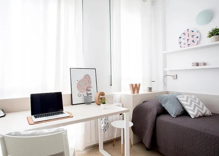 Residencia Universitaria Resa Francesc Giralt I Serra