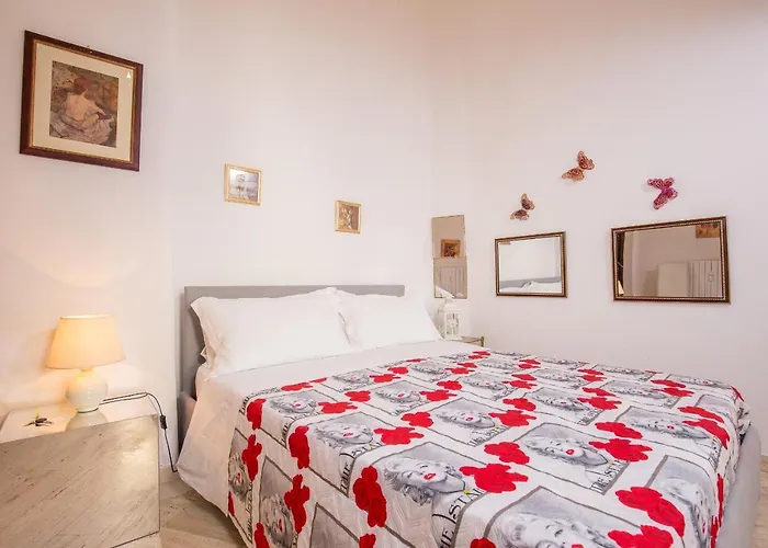 Starry Rome Guest House