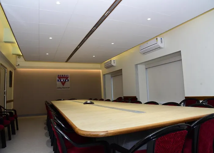 Cheap hotel: Ymca International House