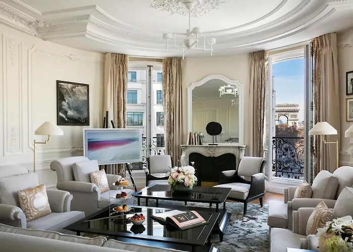 Hotel 5 estrelas: Hôtel Barrière Fouquet's Paris