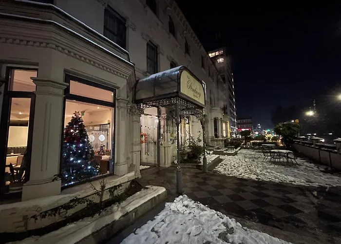 Pembury Hotel At Finsbury Park