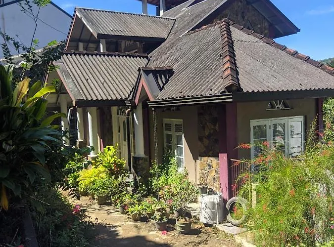 Apartment: Canopy Villa