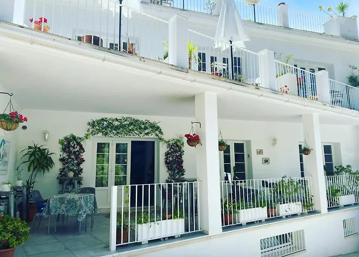 El Nido Del Chorro