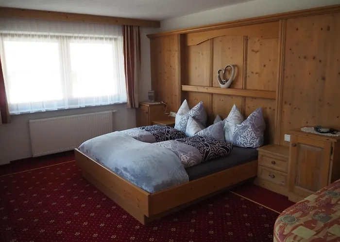 Appartements Gaestehaus Schrott Oetz