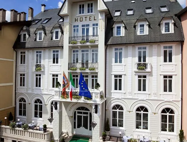 Hotel sulla spiaggia: Hotel Croce Bianca