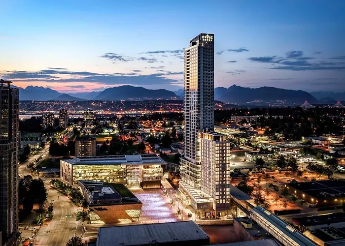 Pet Friendly hotel: Civic Hotel, Autograph Collection