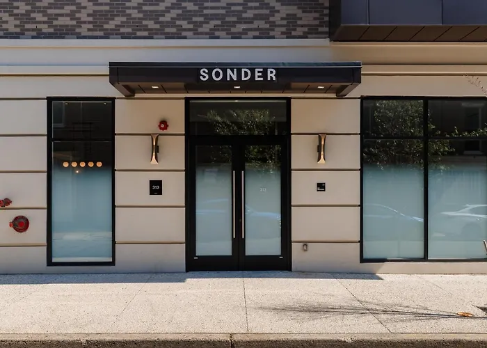 3 star hotel: Sonder The Mint