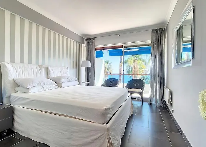 Cannes Appartement Vue Mer