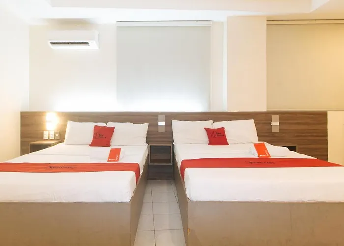 Family Hotel: Reddoorz At V Plaza Hotel Manila