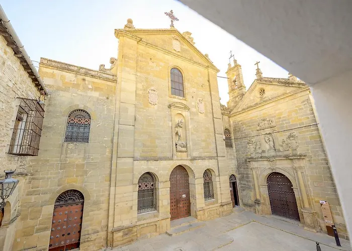  Hospedería El Alarife