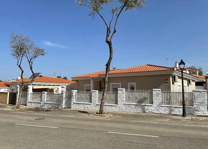 Vila da piscina: Villa Triana Con Piscina