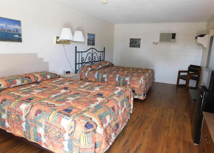 Royal Host Motel