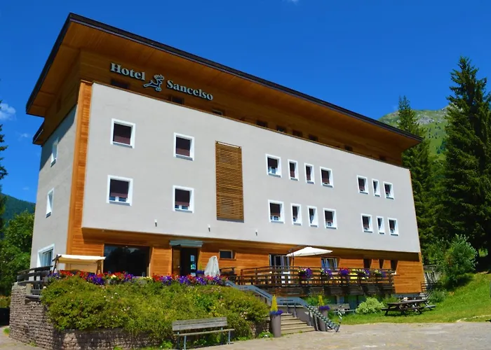 Hotel con tennis: Park Hotel Sancelso