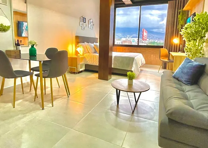 Apartahotel: Apartamento en Laurels Medellín