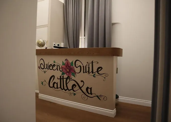 Queen Cattleya Suite
