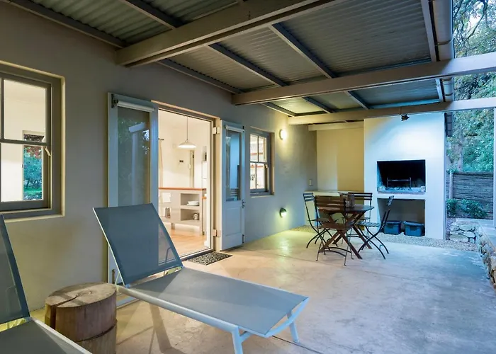 Villa: La Chataigne Wines & Guest Cottages