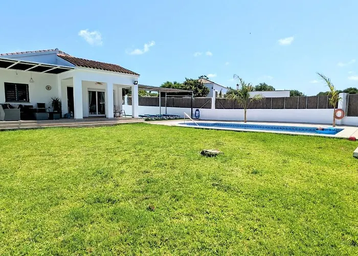 Hotel que admite mascotas: Conil fuente del gallo