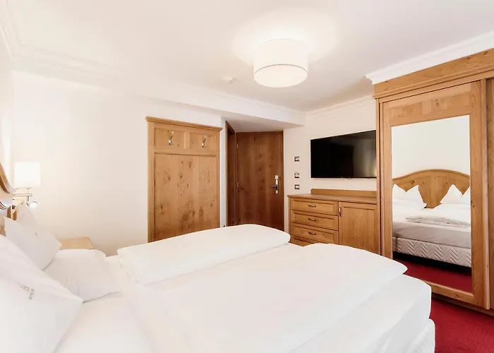 Hotel Ingram