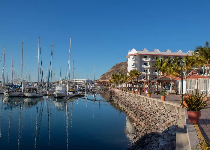 Westmarine Waterfront