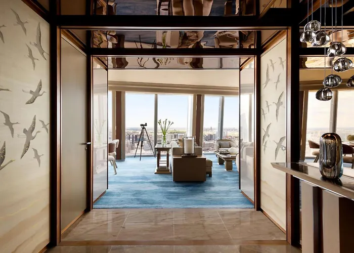  Shangri-La The Shard, London