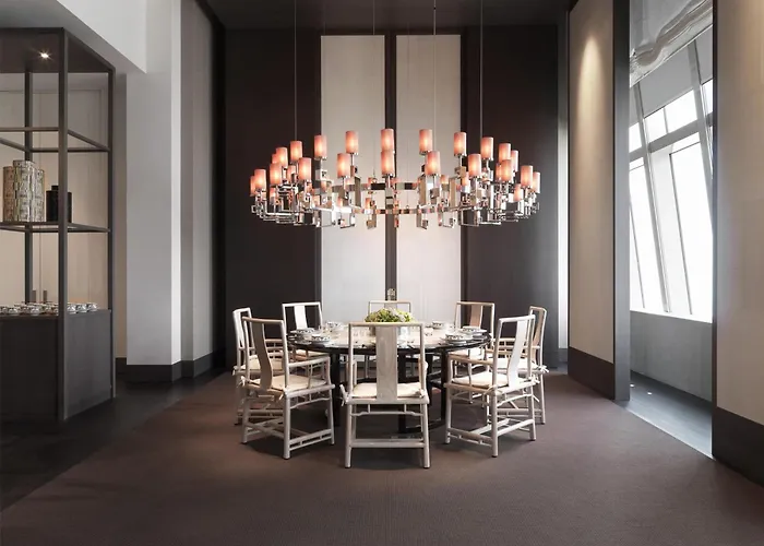 Luxury hotel only: Park Hyatt Shanghai