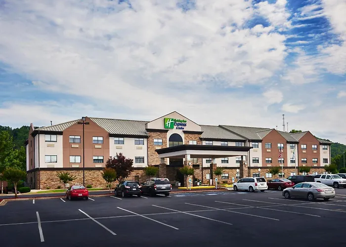 Holiday Inn Express & Suites Birmingham South - By Ihg