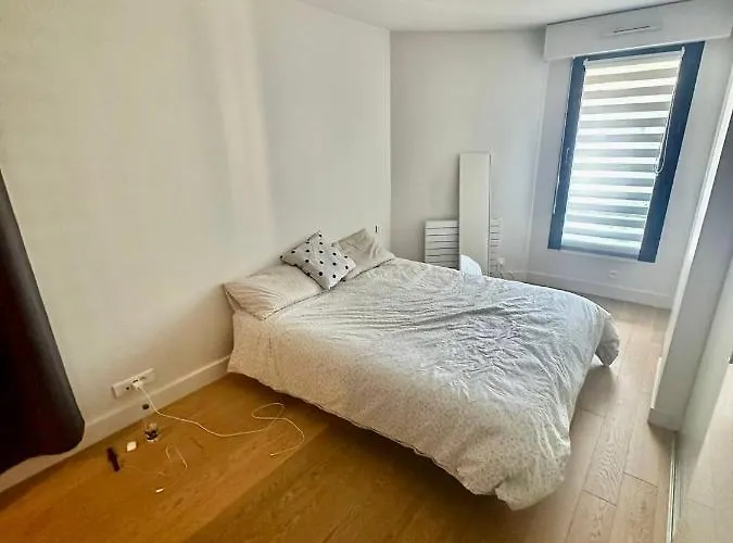 Eiffel Tower Apartment