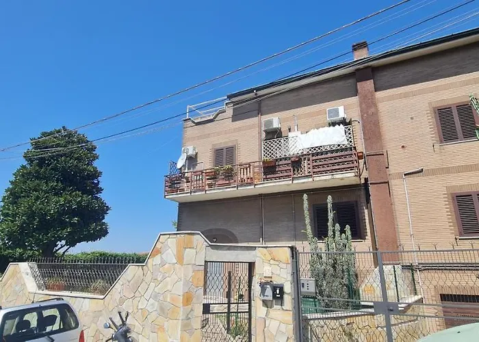 Appartamento Con Giardino Roma
