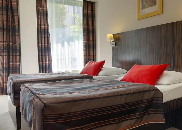 Familienhotel: EA Hotel Crystal Palace