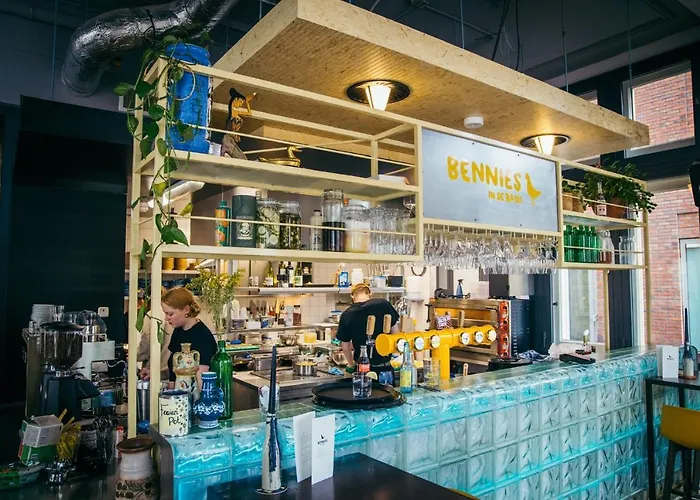 Hostel&Bar De Basis Zwolle 