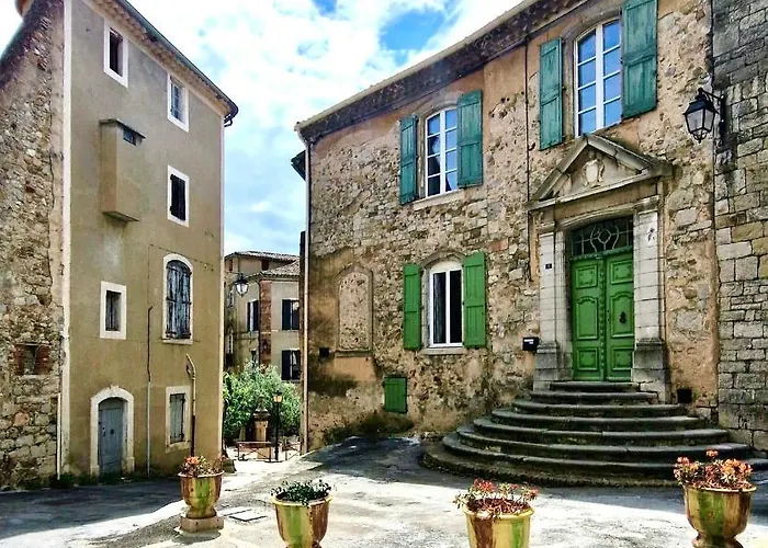 La Tour De Pezene