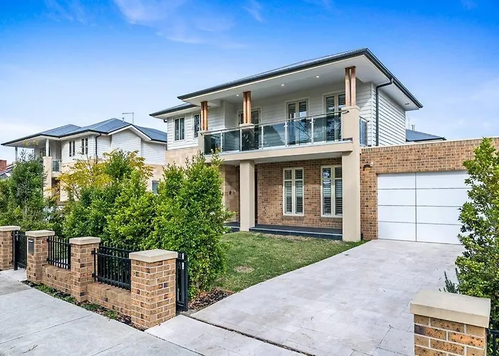Holidays home Spacious Luxury Hampton Home - Park Front