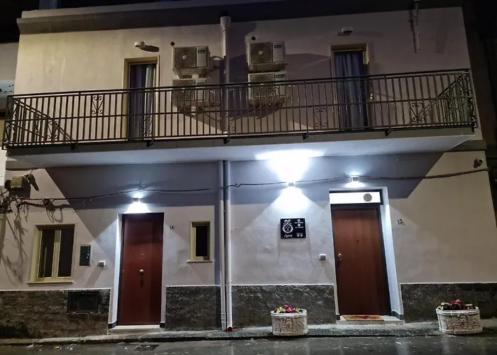  B&B Leon