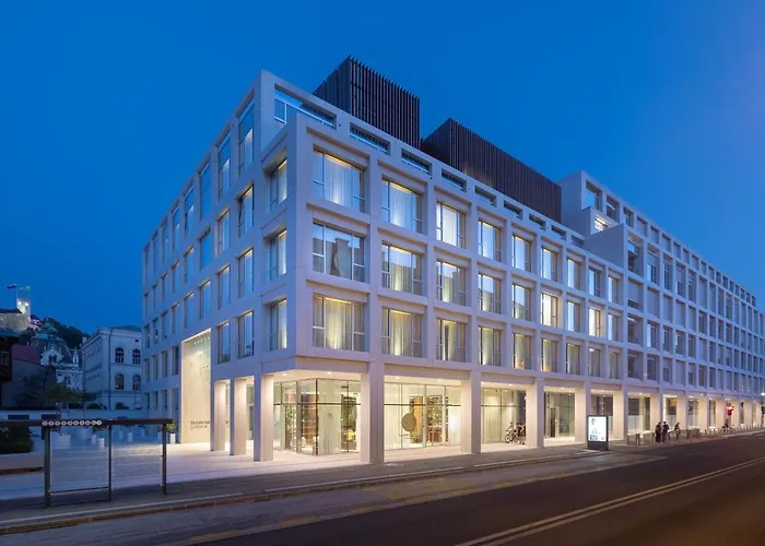 Hôtel avec tennis: Occidental Ljubljana