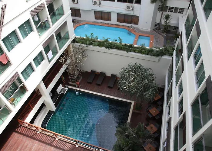 Günstiges Hotel: Sunshine Hotel & Residences