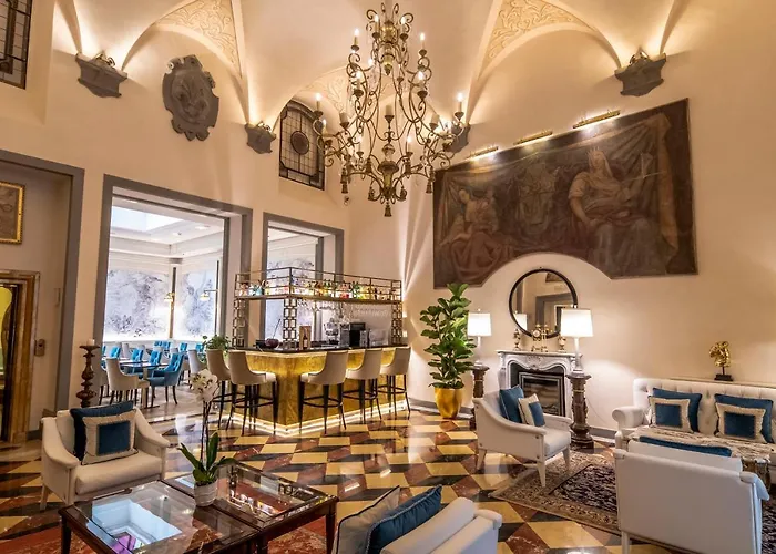 Hôtel pour familles: Golden Tower Hotel & Spa