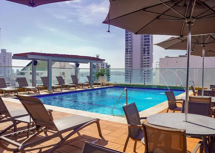 Pet Friendly hotel: Hotel Capilla Del Mar