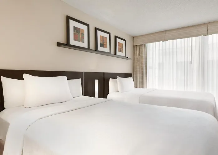 Embassy Suites By Hilton -