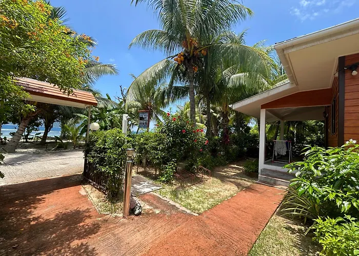 Hôtel de plage: Anse Grosse Roche Beach Villa